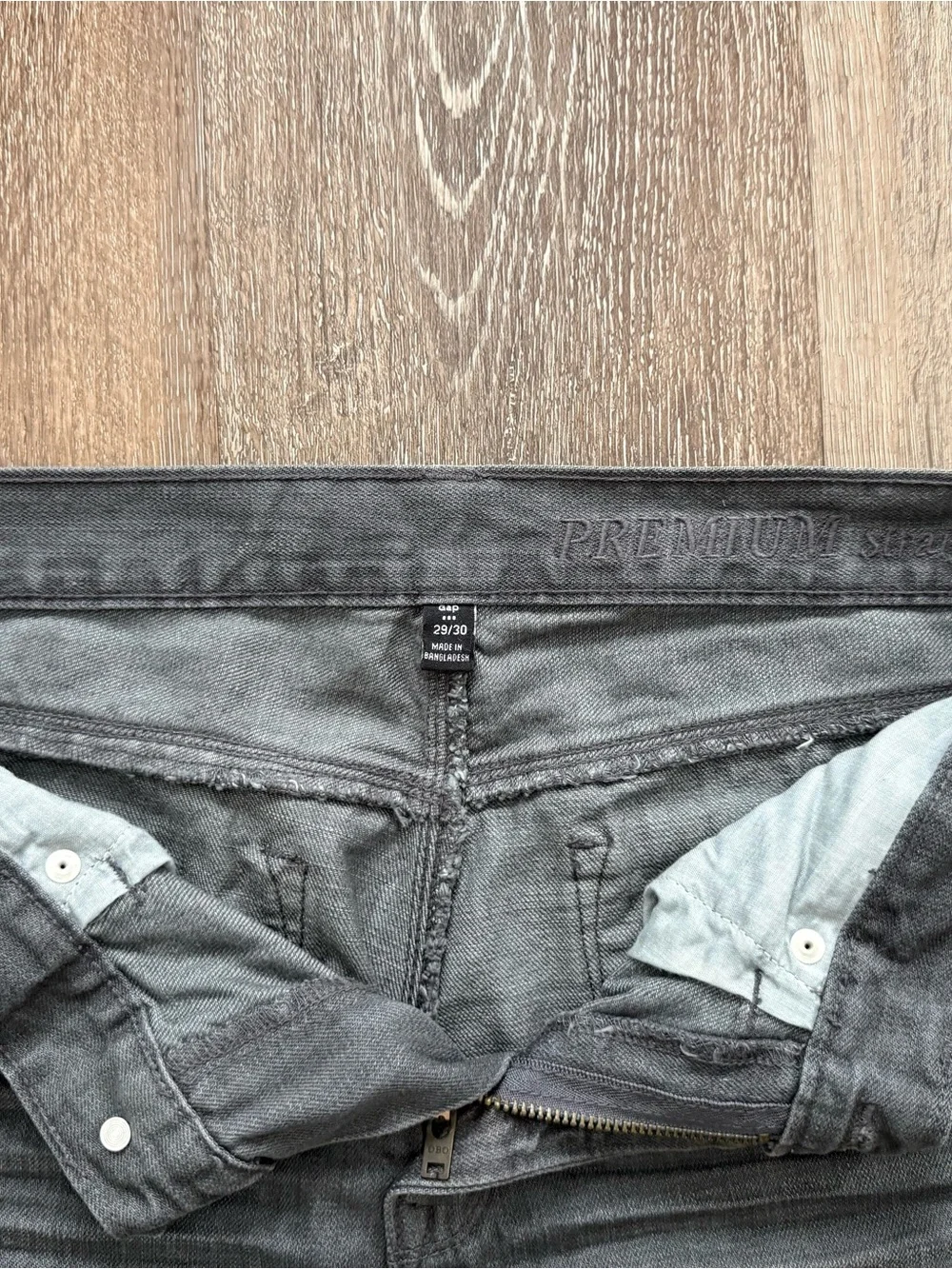 GAP Men's Gray Denim Jeans